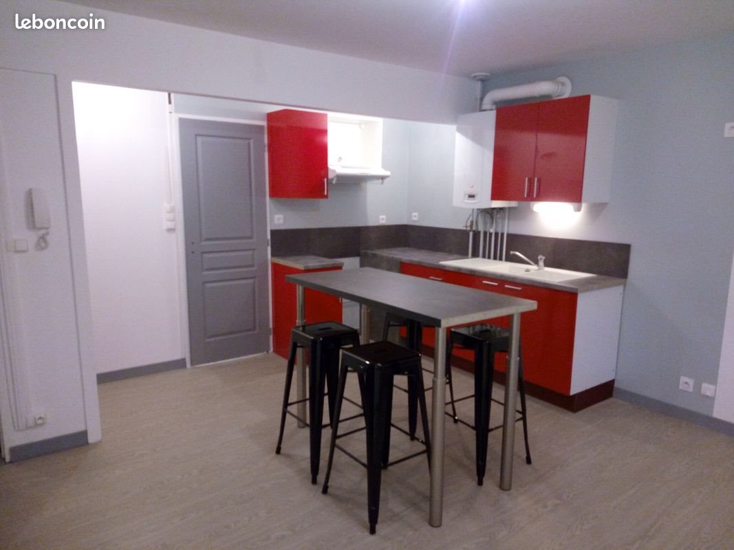 Appartement à louer, 49m², Gueugnon