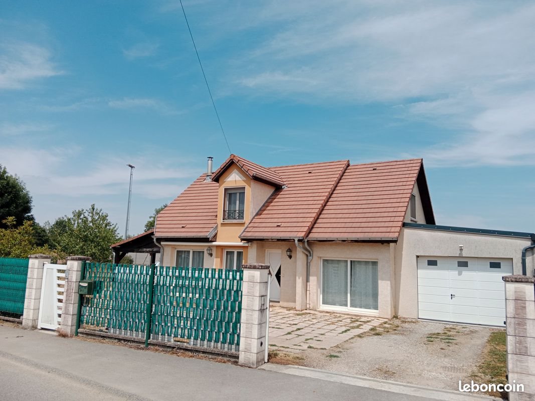 Maison à vendre, 117m², Pouilley-les-Vignes