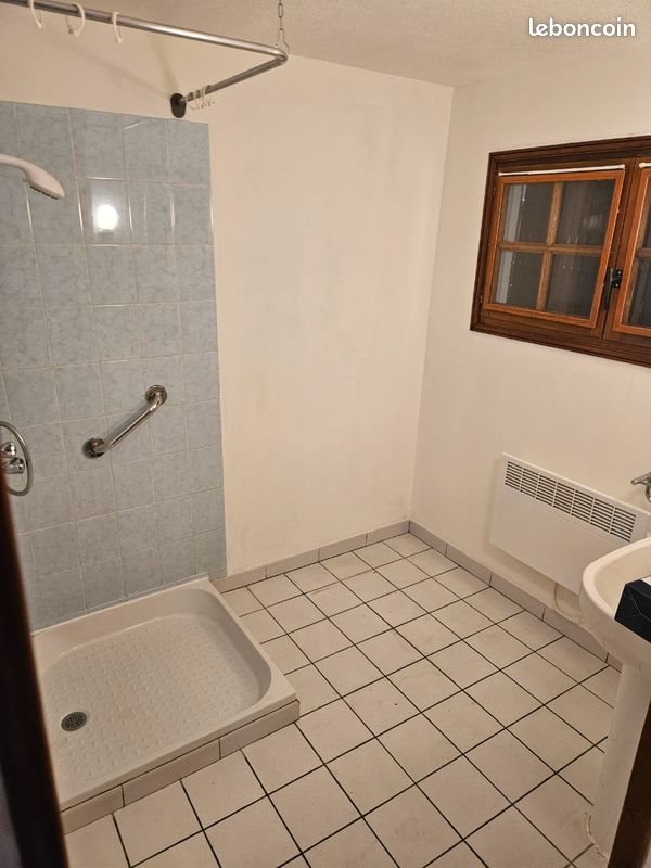 Maison à louer, 62m², Prémery