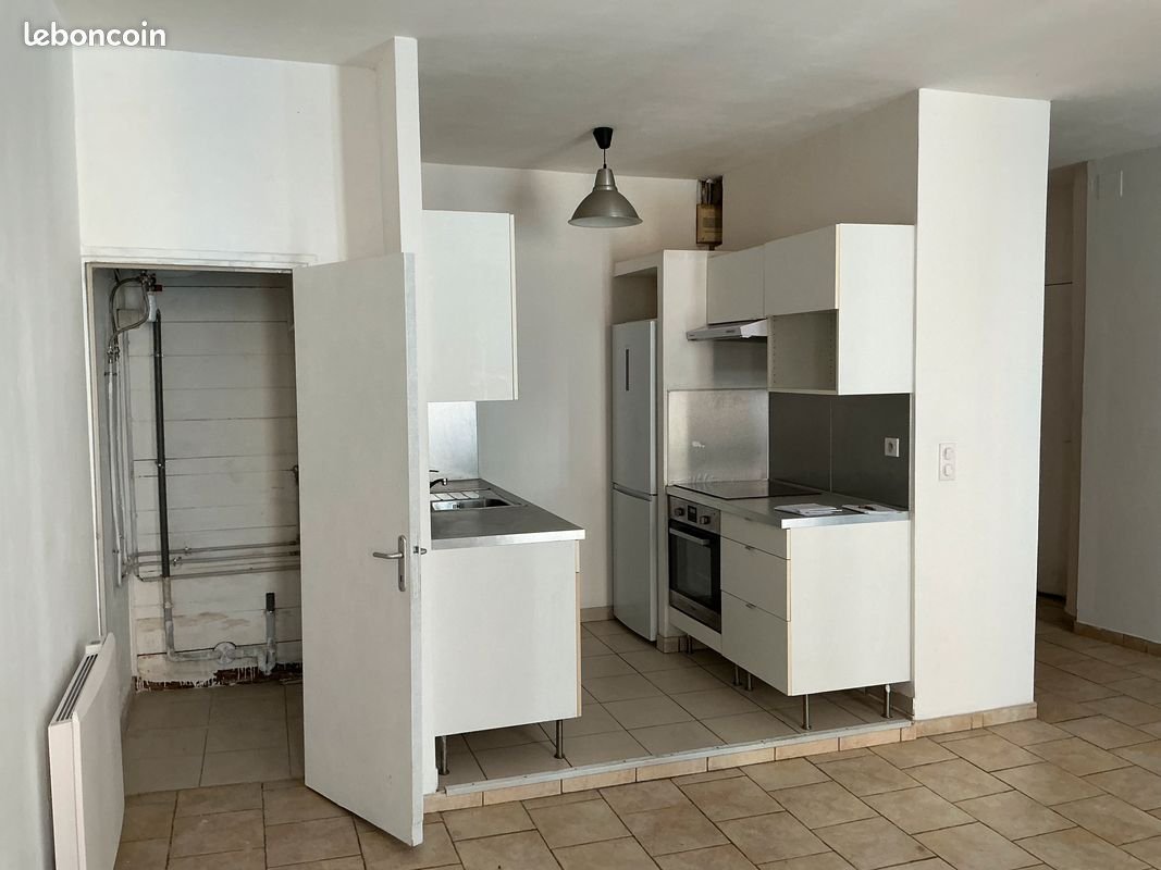 Appartement à louer, 43m², Salernes