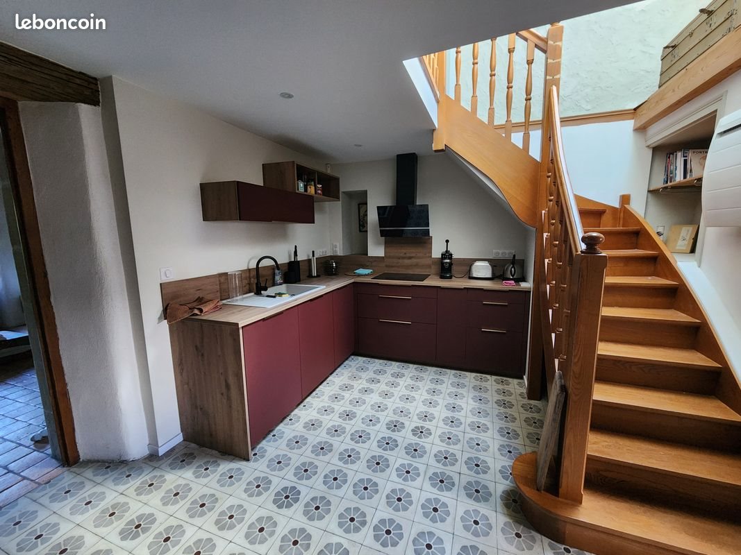 Maison à louer, 80m², Saint-Privat