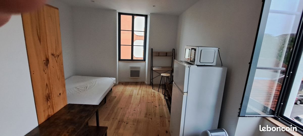 Appartement à louer, 21m², Pau