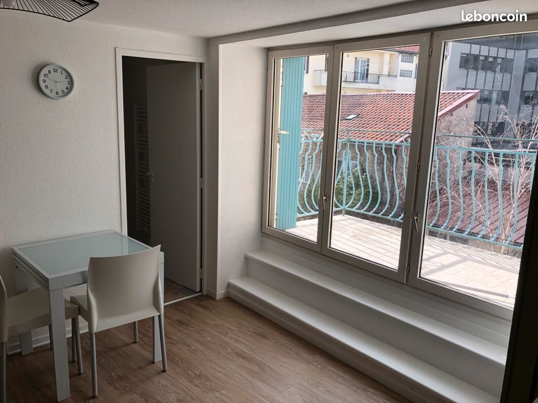 Appartement à louer, 26m², Aurillac