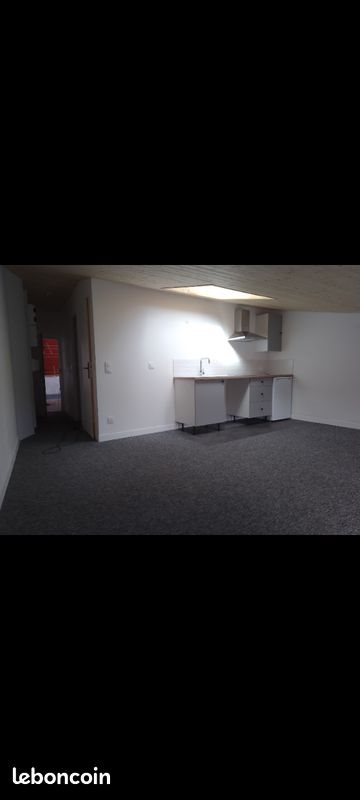 Appartement à louer, 28m², Saint-Amant-Tallende