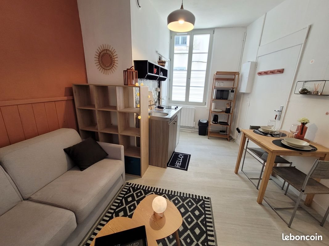 Appartement à louer, 17m², La Rochelle