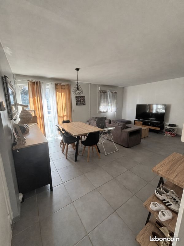 Appartement à louer, 66m², Bétheny
