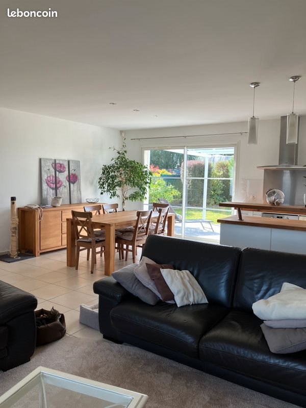 Maison à louer, 117m², Cocumont