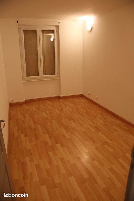 Appartement à louer, 48m², Roanne