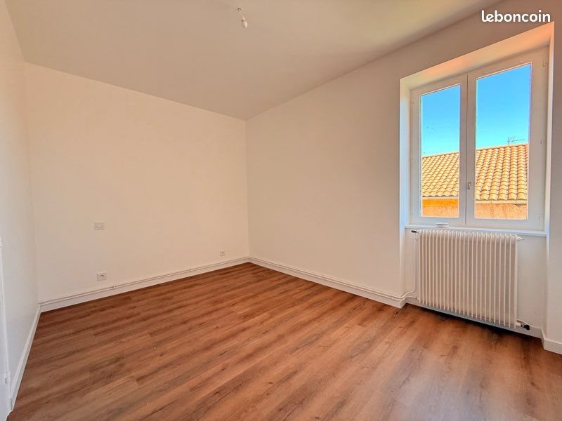 Appartement à louer, 45m², Montbrison