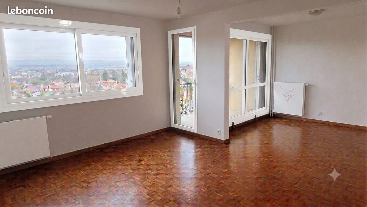 Appartement à louer, 70m², Saint-Priest
