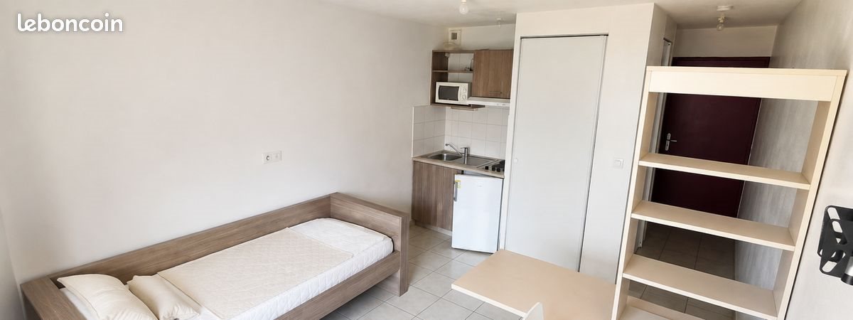 Appartement à louer, 19m², Saint-Etienne