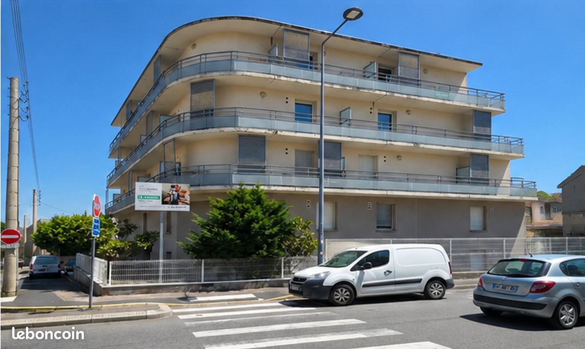 Appartement à louer, 19m², Saint-Etienne