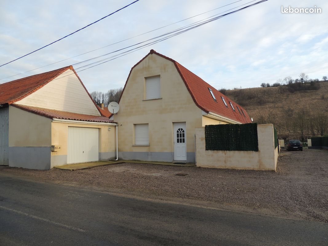 Maison à louer, 110m², Acquin-Westbécourt