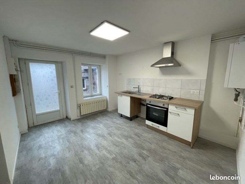 Maison à louer, 90m², Port-sur-Saône
