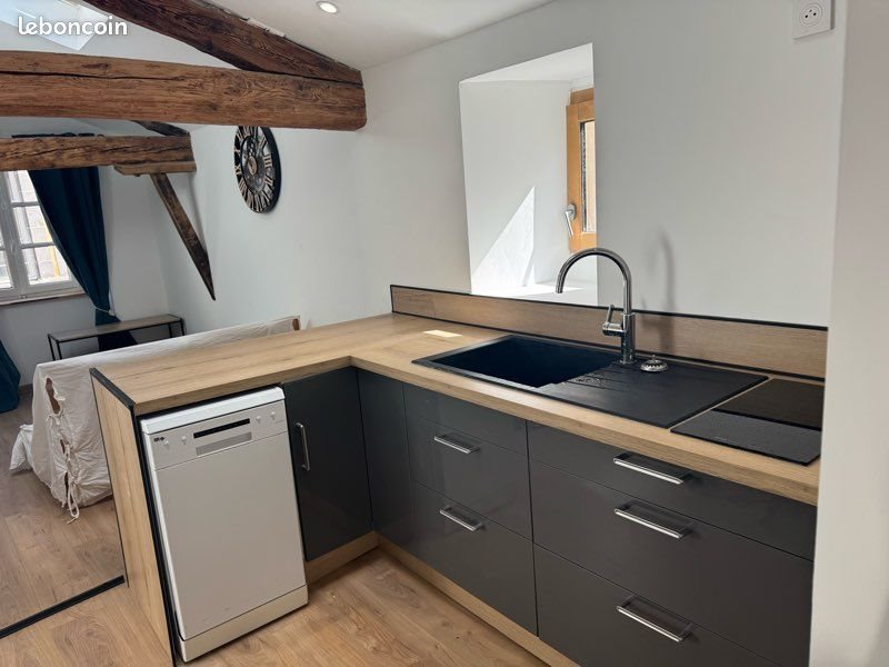 Appartement à louer, 27m², Riom