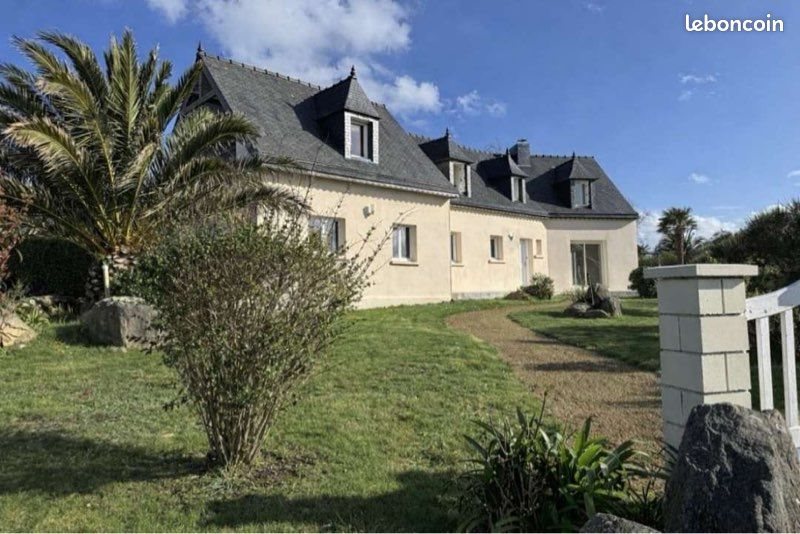 Maison à louer, 145m², Trébeurden