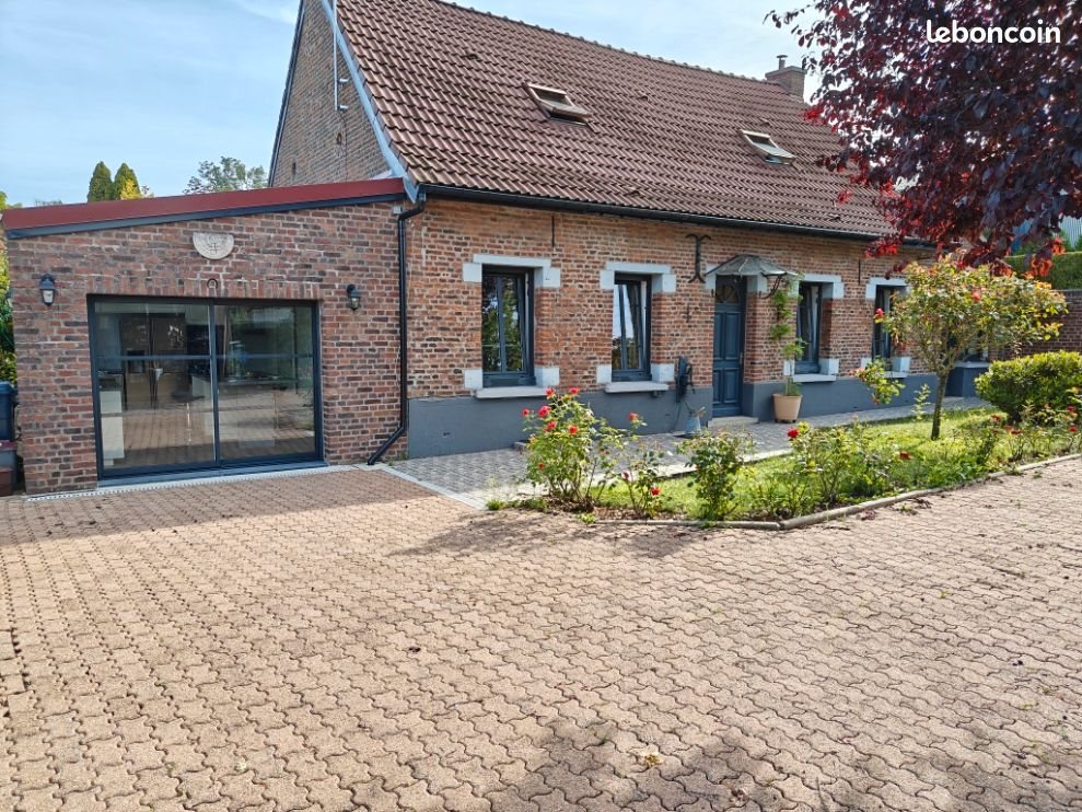 Maison à vendre, 136m², Sebourg