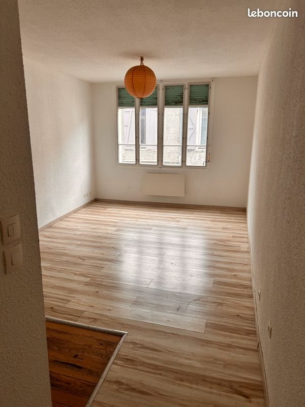 Appartement à louer, 24m², Saint-Gaudens