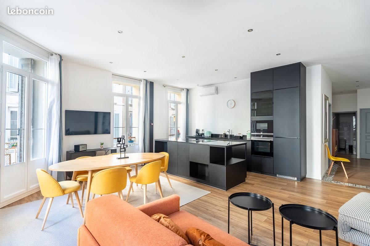 Appartement à louer, 90m², Toulon