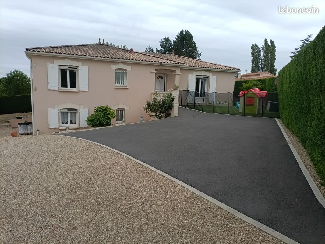 Maison à vendre, 122m², Saint-Yrieix-sur-Charente