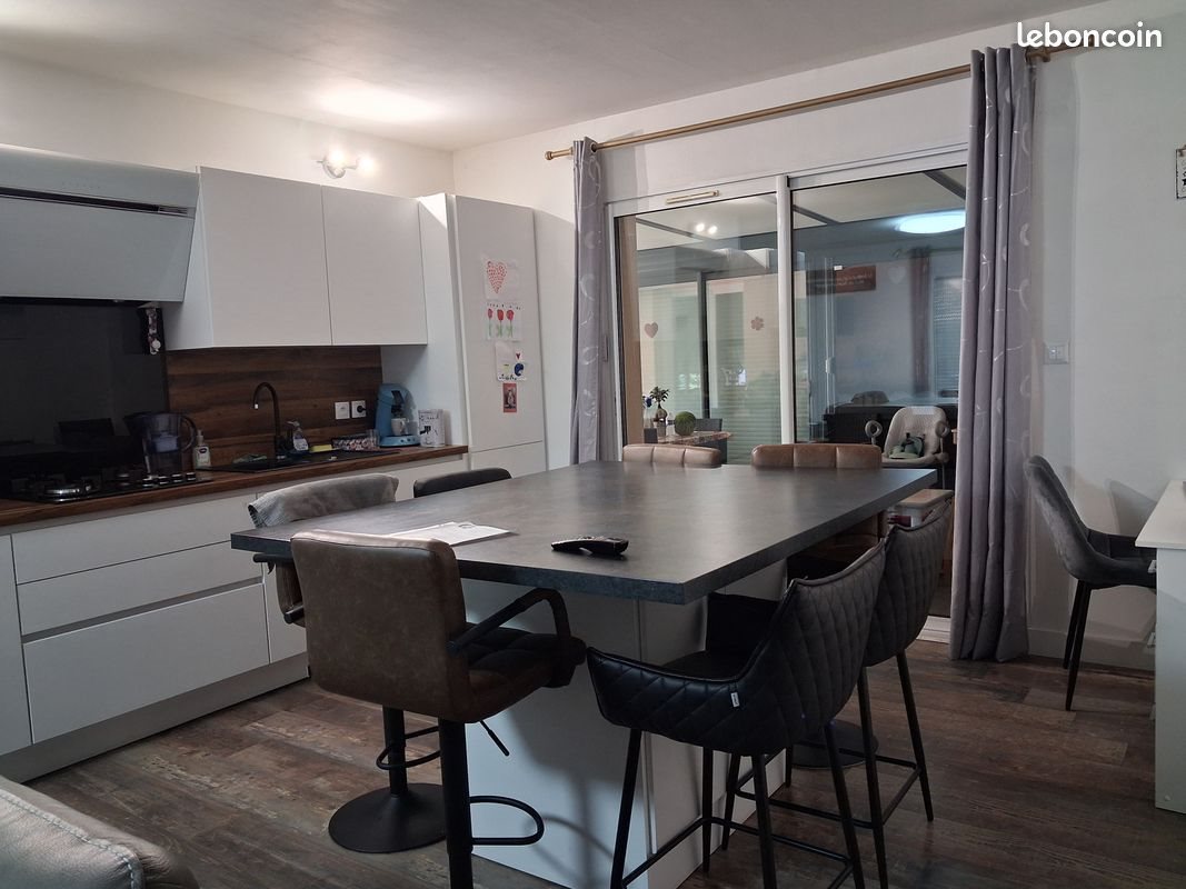 Maison à vendre, 122m², Saint-Yrieix-sur-Charente