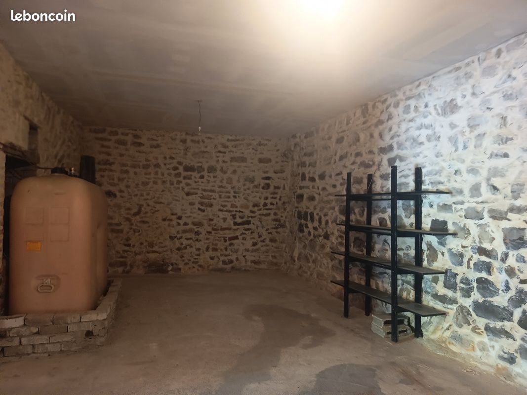 Appartement à louer, 2m², Maruéjols-lès-Gardon
