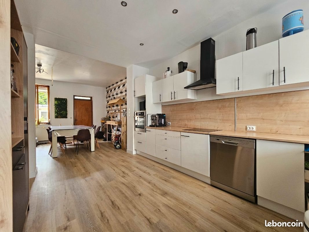 Maison à louer, 90m², Bertry