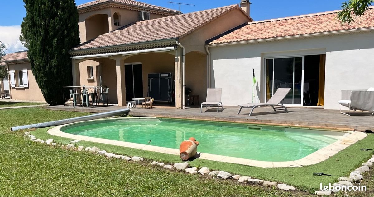 Maison à louer, 230m², Montélimar