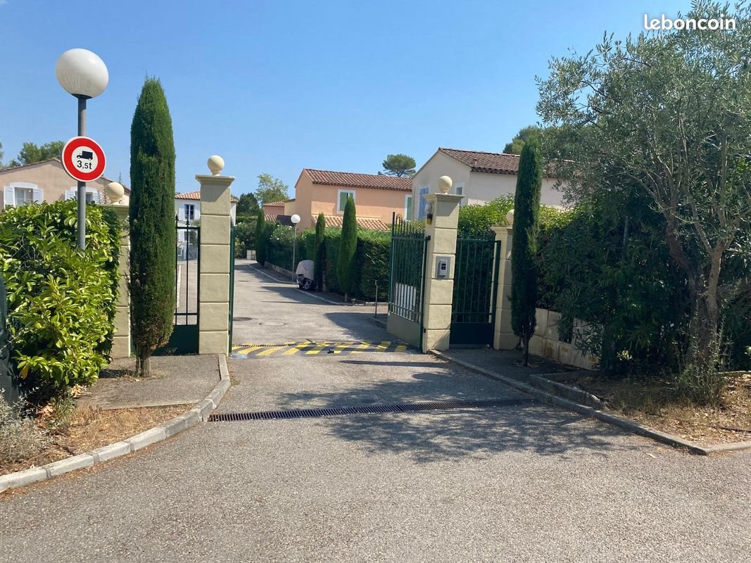 Maison à louer, 87m², Valbonne