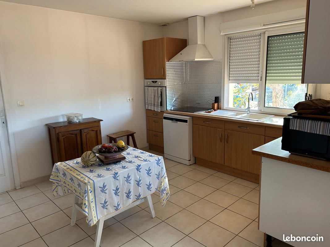Maison à louer, 90m², Montans