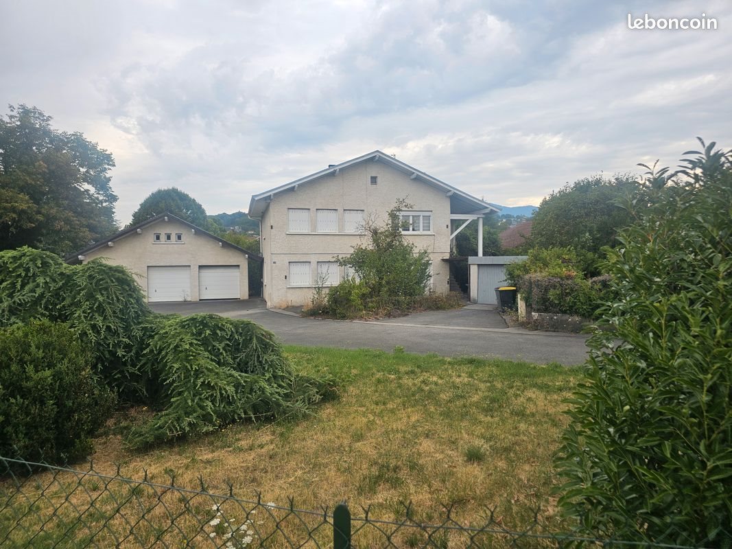 Maison à louer, 130m², Vétraz-Monthoux