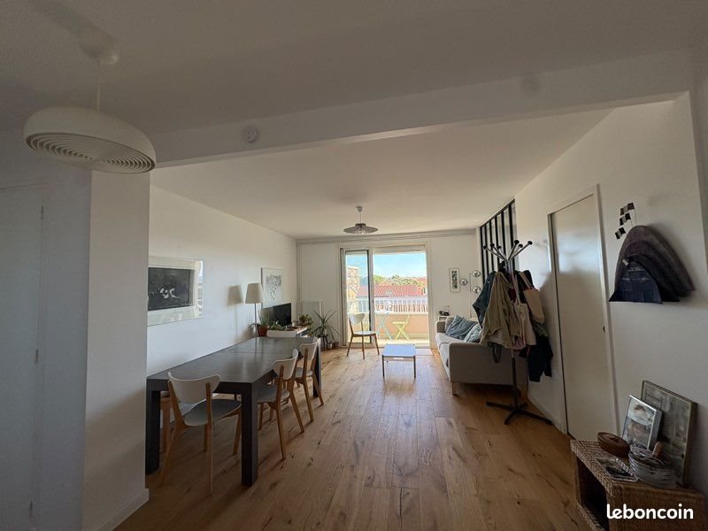 Appartement à louer, 80m², Bourg-lès-Valence