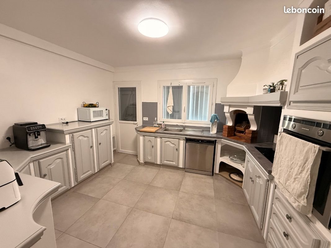 Appartement à louer, 110m², Fréjus