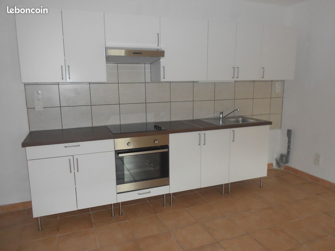 Appartement à louer, 50m², Générac