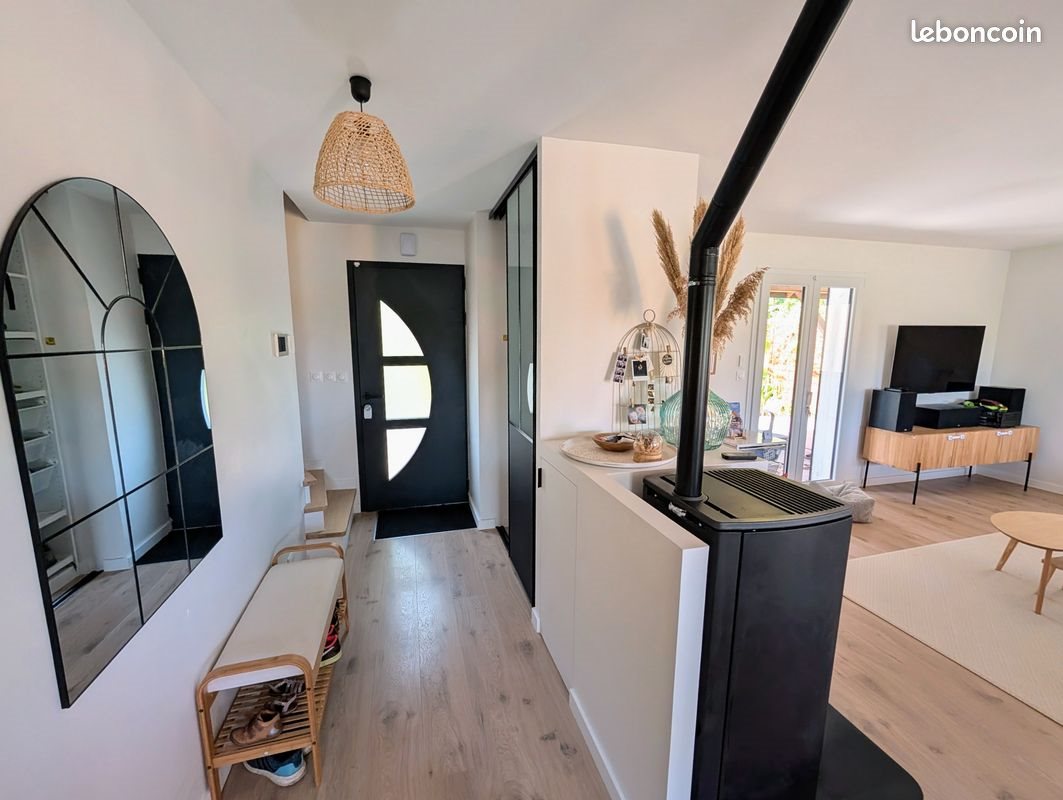 Maison à louer, 180m², Poisy