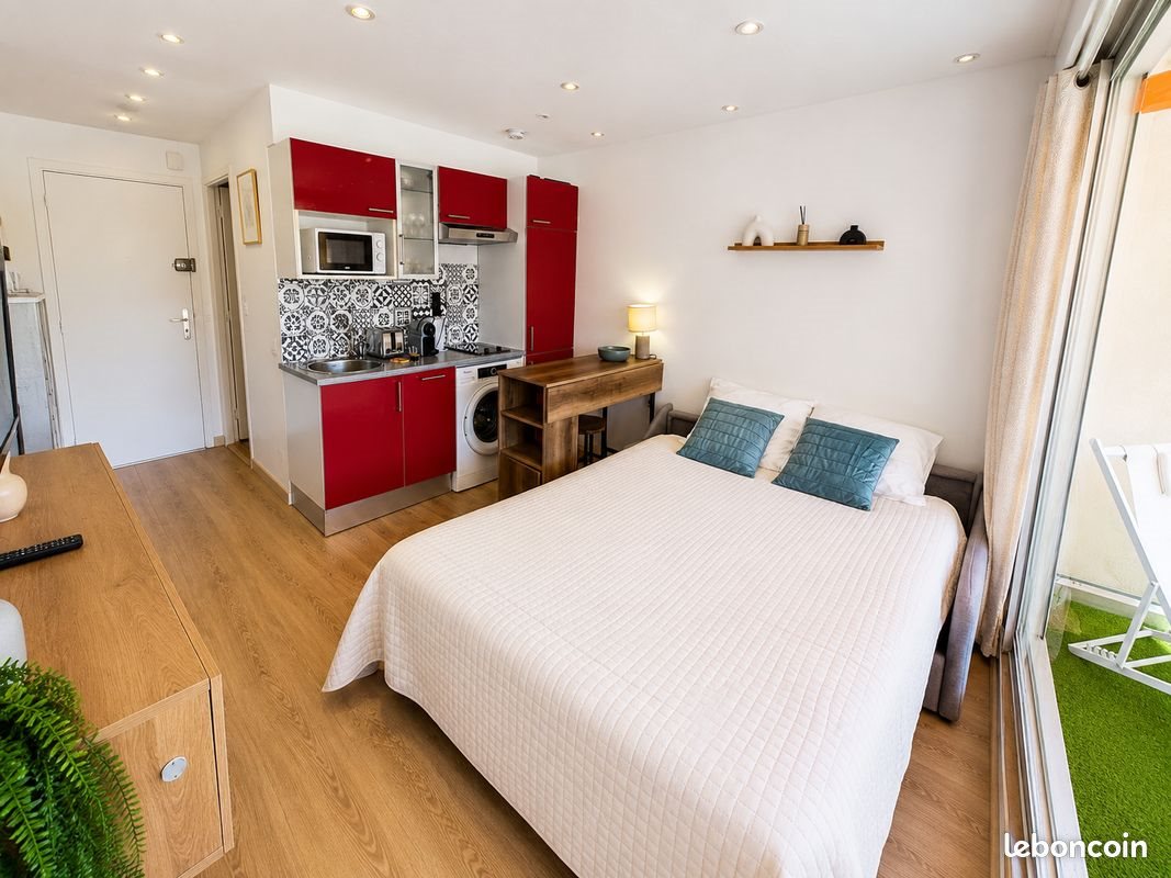 Appartement à louer, 18m², Mandelieu-la-Napoule