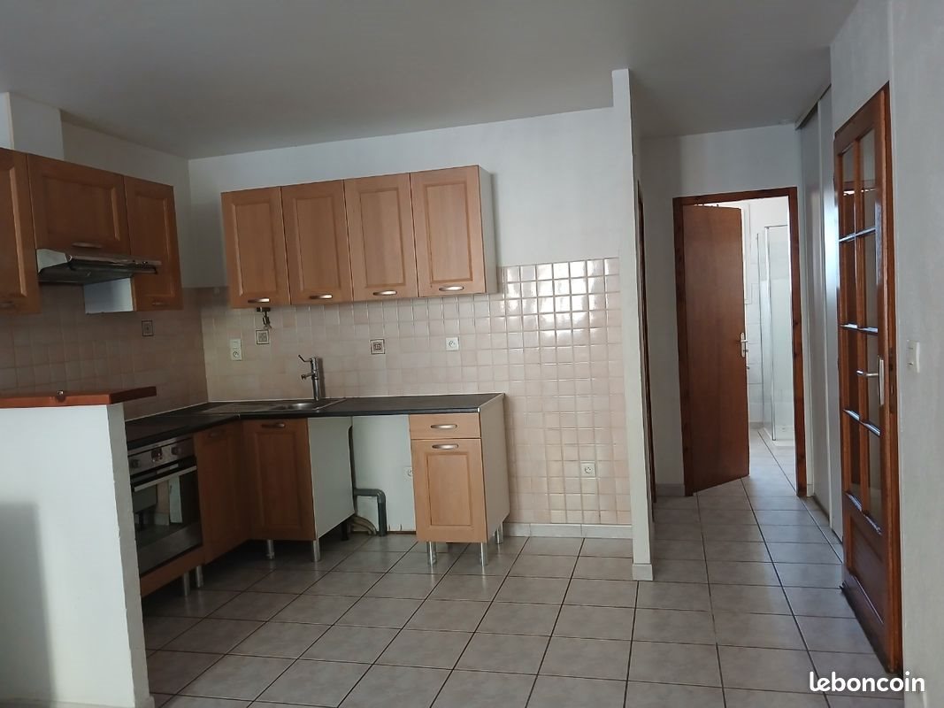 Maison à louer, 95m², Gignac