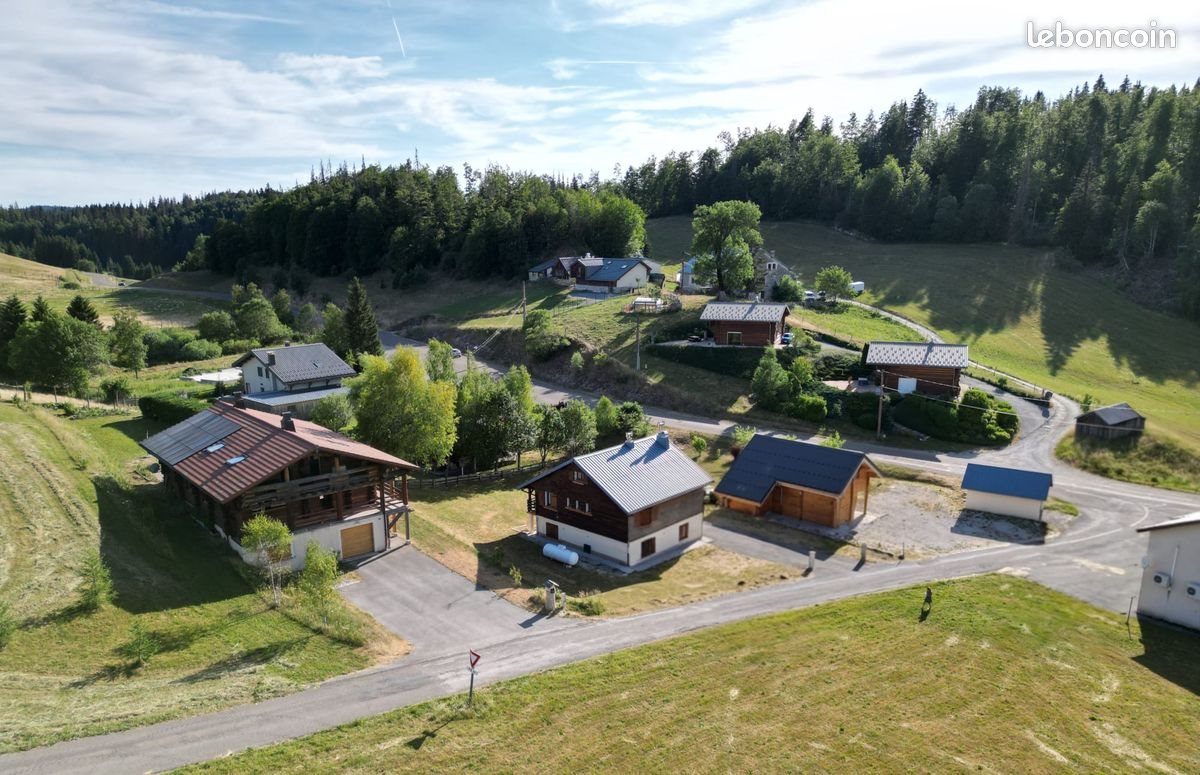 Maison à vendre, 190m², La Pesse