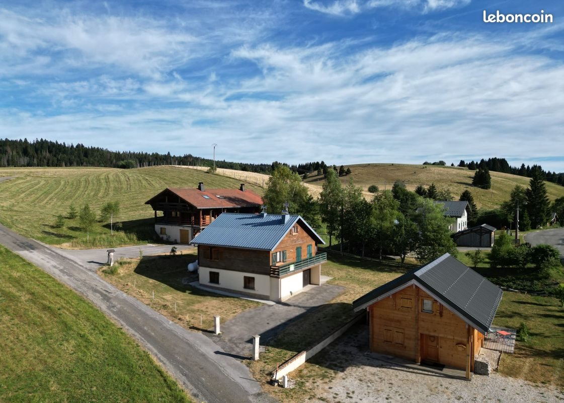 Maison à vendre, 190m², La Pesse