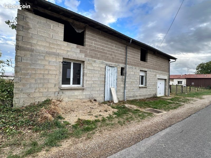 Maison à vendre, 195m², Charmont