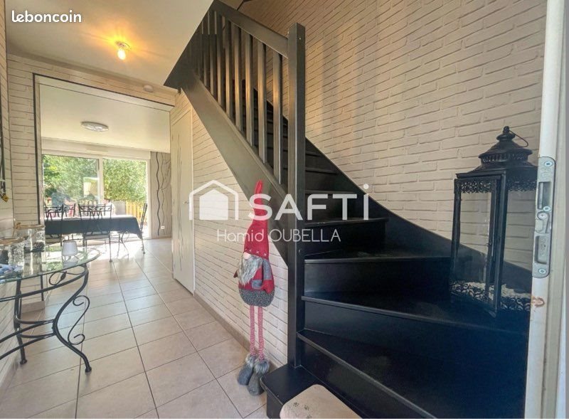 Maison à vendre, 112m², Évron