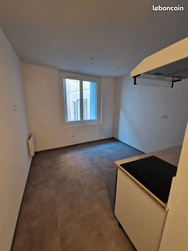Appartement à louer, 18m², Béziers
