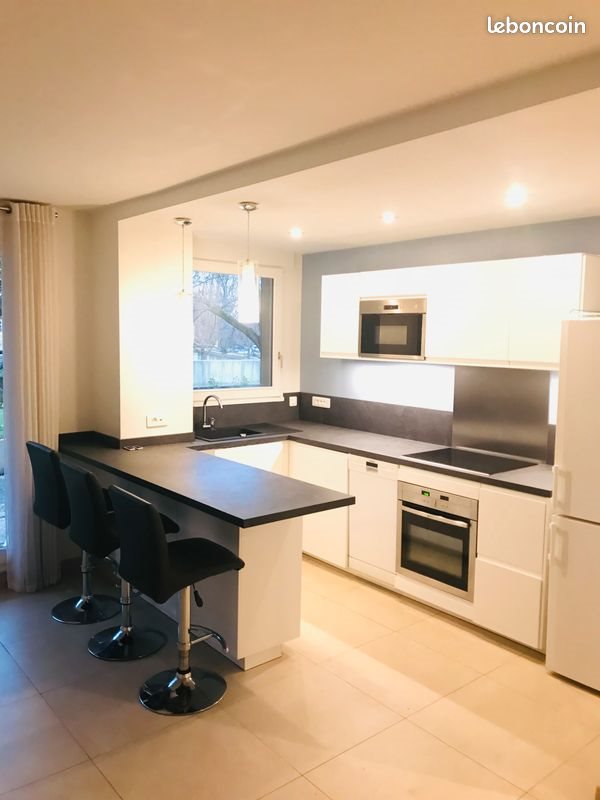 Appartement à louer, 50m², Châtillon