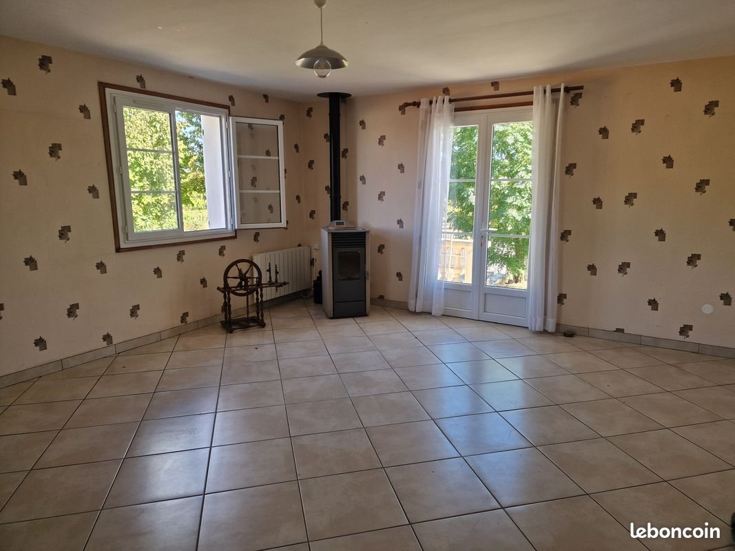 Maison à vendre, 95m², Saint-Cybardeaux