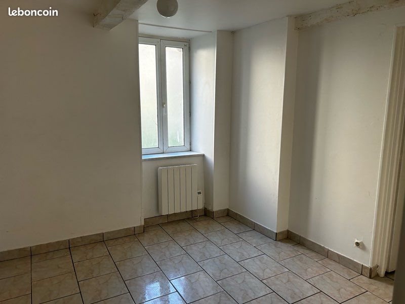 Appartement à louer, 34m², Falaise