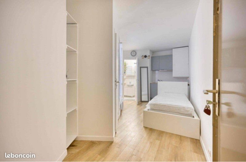 Appartement à louer, 14m², Paris 11ème