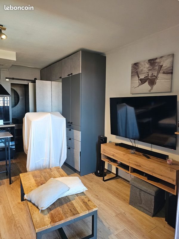 Appartement à louer, 30m², Saint-Laurent-du-Var