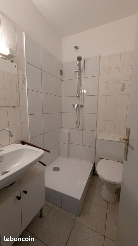 Appartement à louer, 40m², Sury-le-Comtal