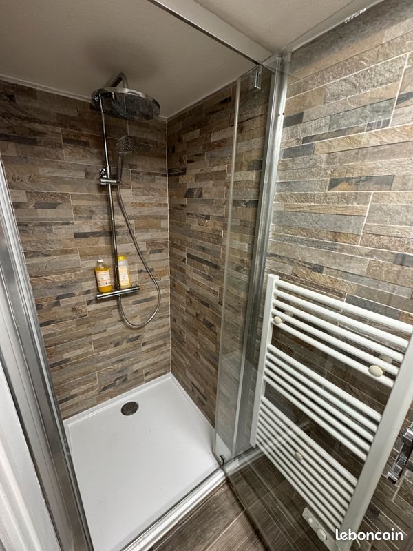Appartement à louer, 23m², Marseille 8ème