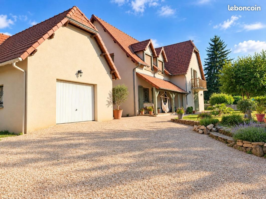 Maison à vendre, 170m², Saint-Maurice-les-Brousses